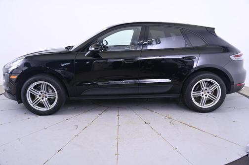 2020 Porsche Macan Service Loaner