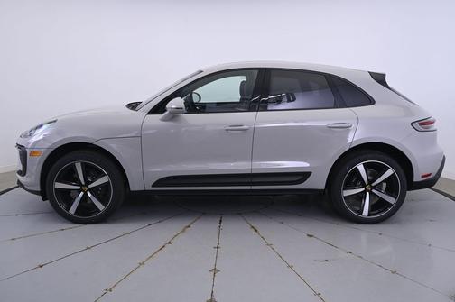 Chalk 2025 Porsche Macan Macan