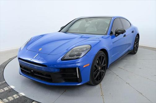 2024 Porsche Panamera 4