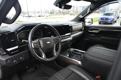 2023 Chevrolet Silverado 1500 High Country