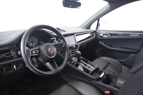 Carrara White 2024 Porsche Macan Macan