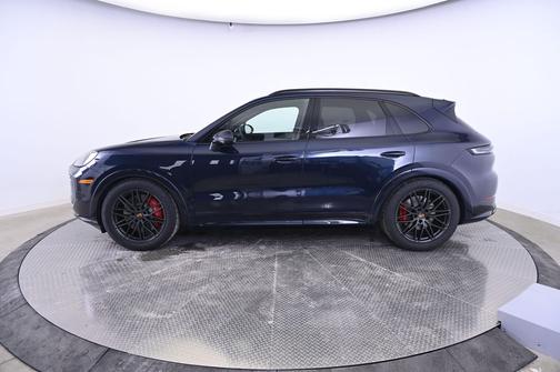 2026 Porsche Cayenne GTS