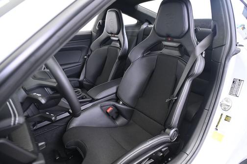 2025 Porsche 911 GT3