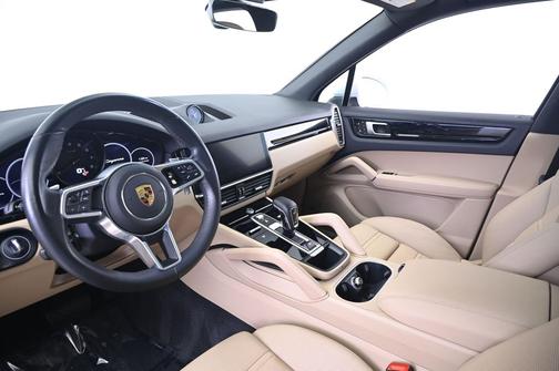 2021 Porsche Cayenne Cayenne