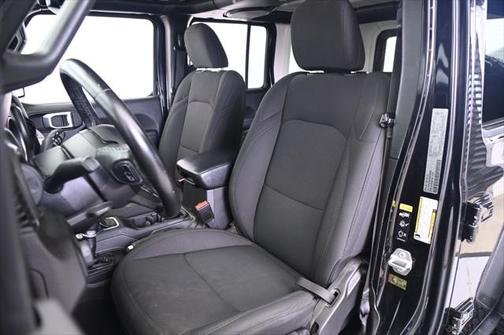 2022 Jeep Wrangler Unlimited High Tide 4x4