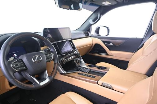 2024 Lexus LX 600 Luxury