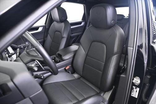 2024 Porsche Cayenne