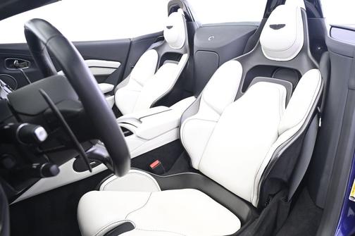 2023 Aston Martin Vantage V12 Roadster
