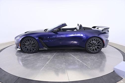 2023 Aston Martin Vantage V12 Roadster