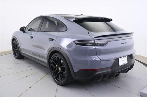 2022 Porsche Cayenne Turbo GT