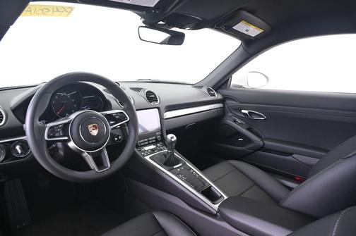 Chalk 2025 Porsche 718 Cayman