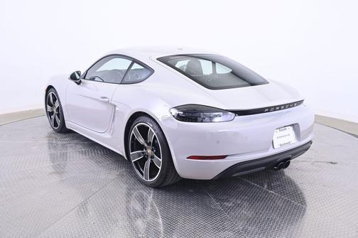 Chalk 2025 Porsche 718 Cayman