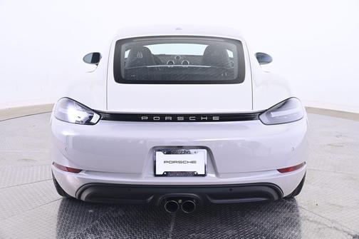 Chalk 2025 Porsche 718 Cayman