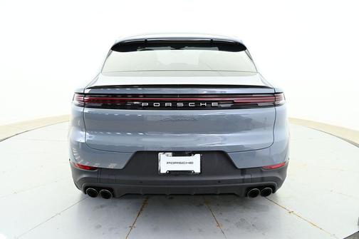 2024 Porsche Cayenne S