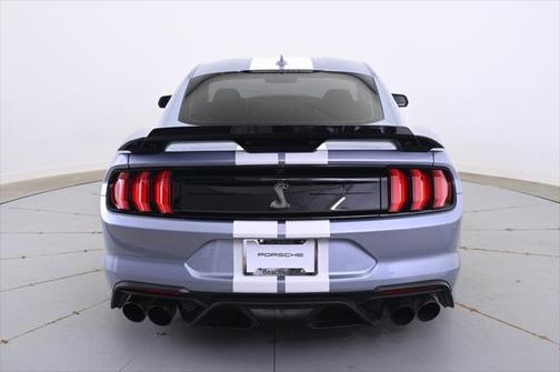 2022 Ford Shelby GT500 Base