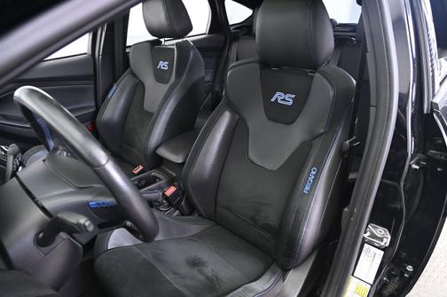 2016 Ford Focus RS Base