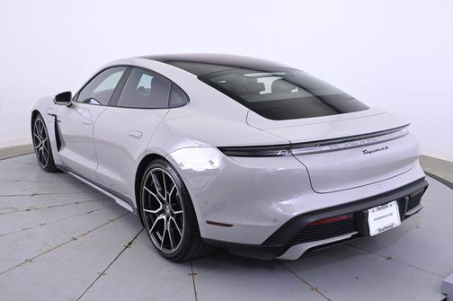 2026 Porsche Taycan 4S