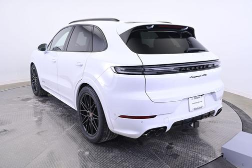 2026 Porsche Cayenne GTS