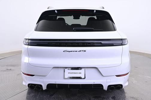 2026 Porsche Cayenne GTS