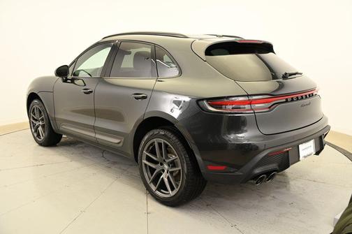 2025 Porsche Macan T