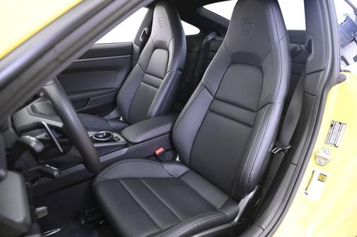 2024 Porsche 911 Carrera