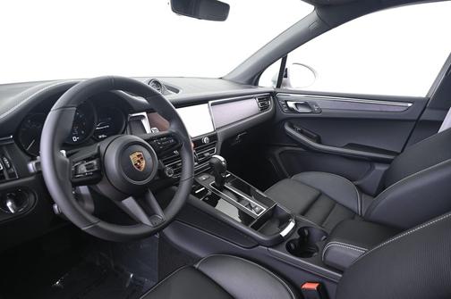 2026 Porsche Macan GTS