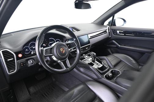 2020 Porsche Cayenne Cayenne