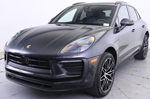 2026 Porsche Macan 