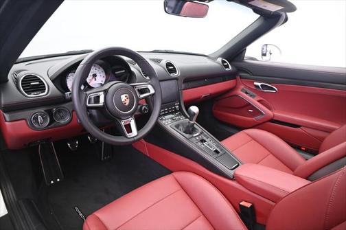 2024 Porsche 718 Boxster GTS 4.0