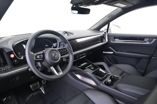 2026 Porsche Cayenne Cayenne Turbo E-Hybrid