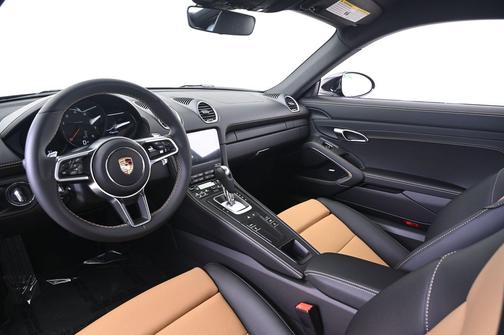 2025 Porsche 718 Cayman 