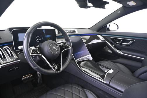Cirrus Silver Metallic 2023 Mercedes-Benz S-Class 4MATIC