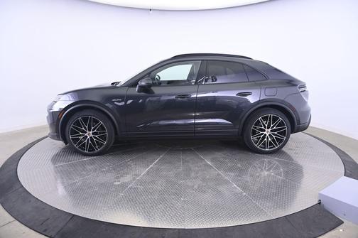 Volcano Grey Metallic 2026 Porsche Macan Macan Electric 4