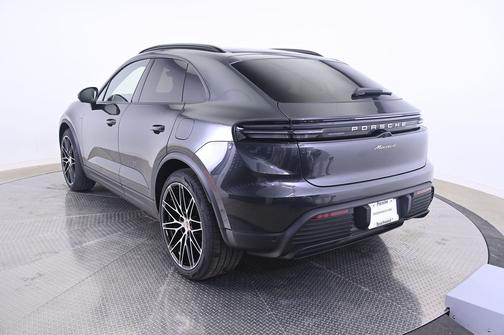Volcano Grey Metallic 2026 Porsche Macan Macan Electric 4