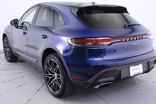 2026 Porsche Macan 