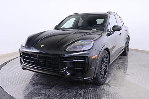 2026 Porsche Cayenne GTS