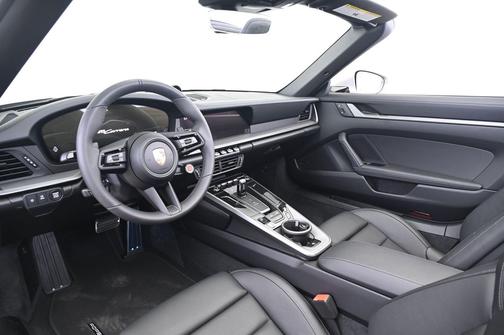 2026 Porsche 911 Carrera