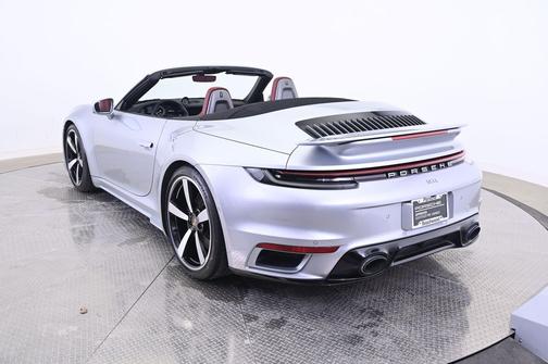 2022 Porsche 911 Turbo