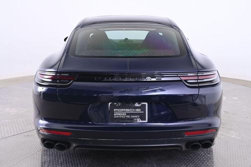 2020 Porsche Panamera GTS