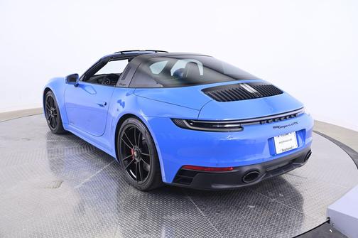 Shark Blue 2022 Porsche 911 Targa 4S