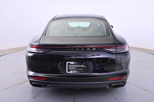 2023 Porsche Panamera E-Hybrid 4