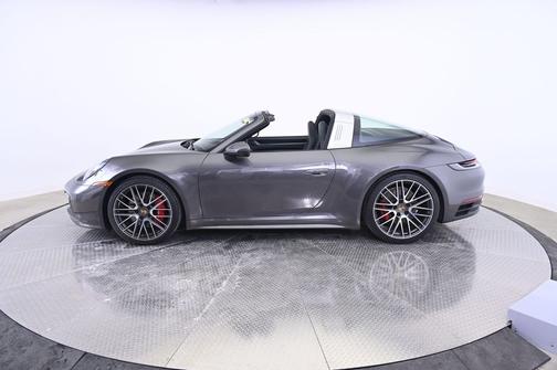 2022 Porsche 911 Targa 4 GTS