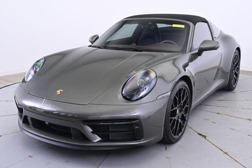 2023 Porsche 911 Targa 4S