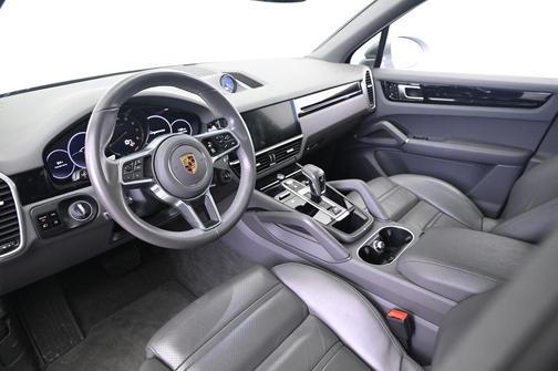 2021 Porsche Cayenne Cayenne
