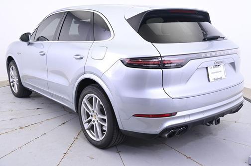 2021 Porsche Cayenne Cayenne