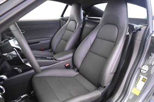 2024 Porsche 718 Cayman 