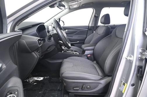 Shimmering Silver Pearl 2020 Hyundai SANTA FE SEL 2.4