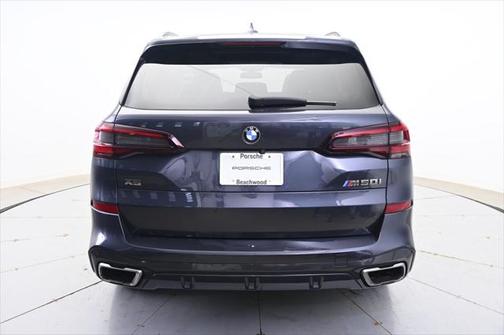 2021 BMW X5 M50i