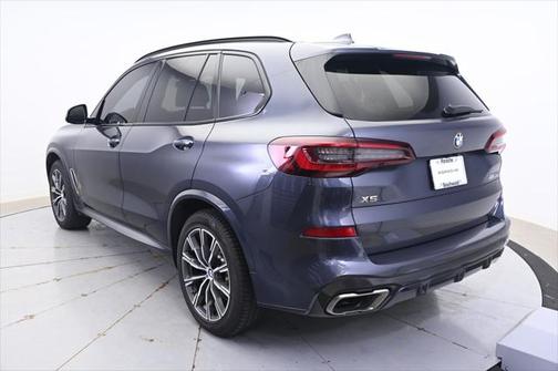 2021 BMW X5 M50i