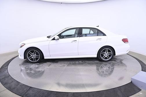 2015 Mercedes-Benz E-Class 4MATIC